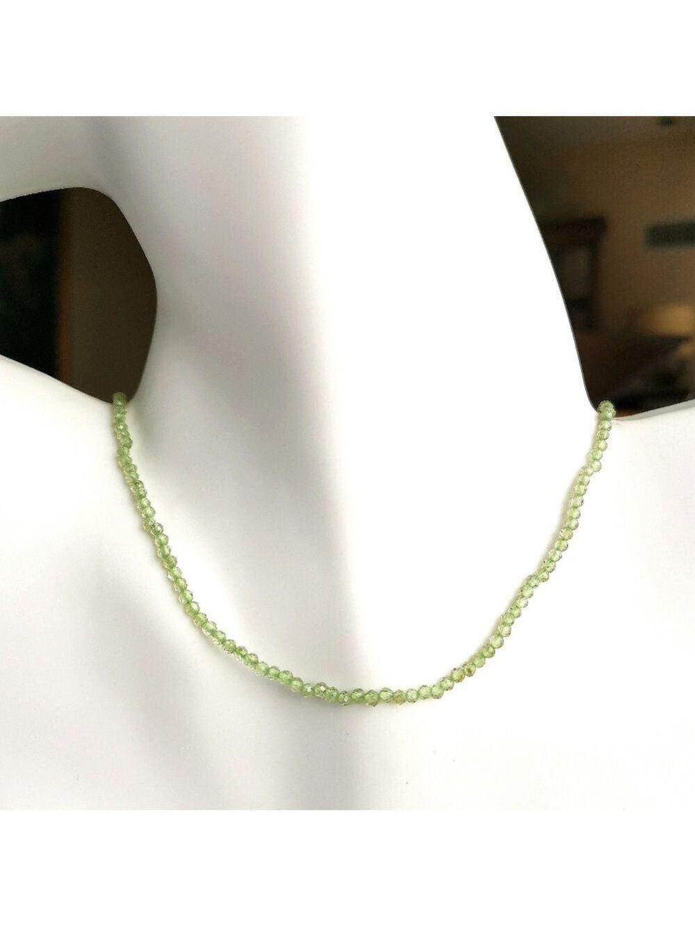 3mm  Peridot faceted bead Choker Necklace 🆕